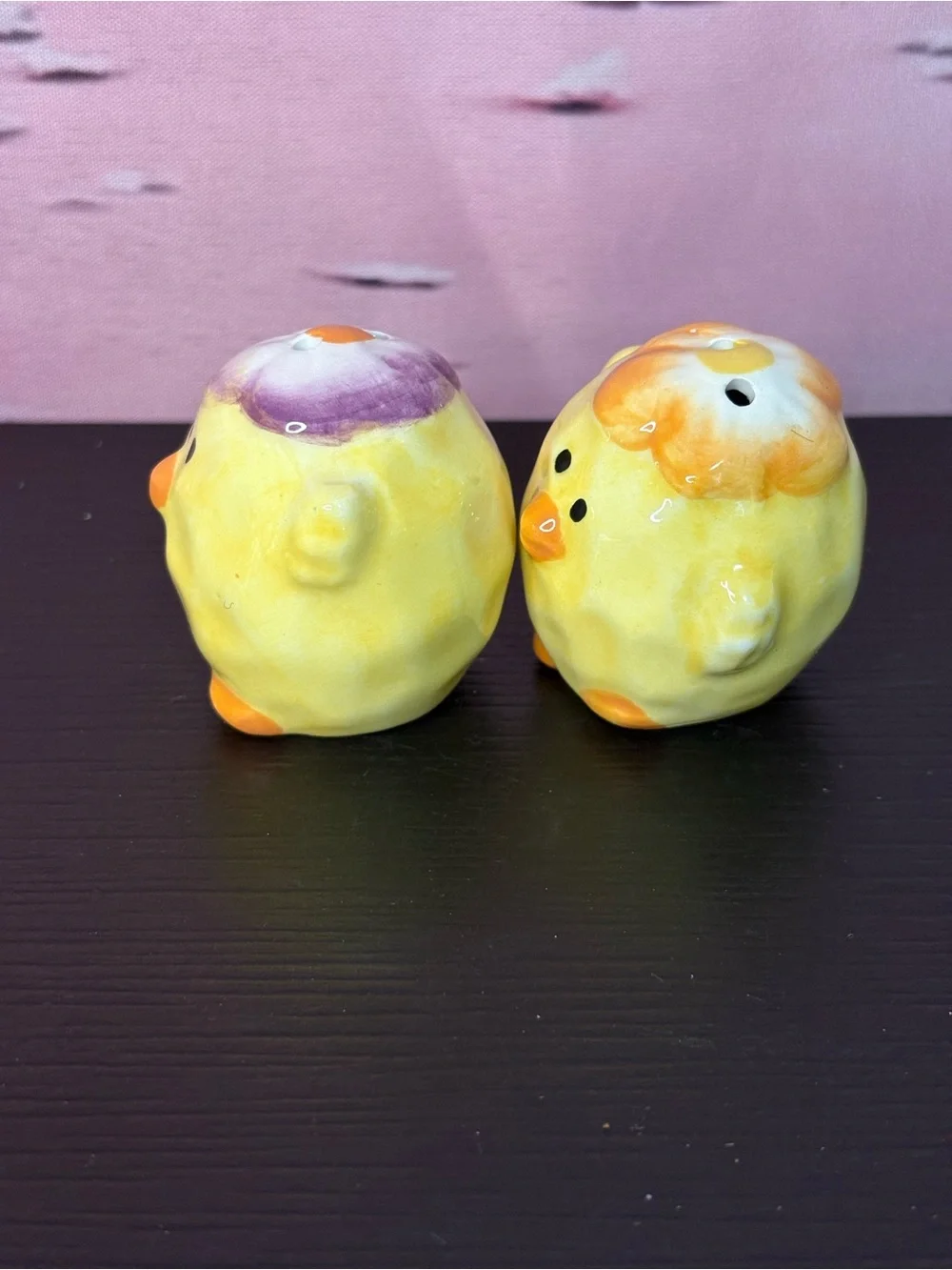 Novelty Chic Salt and Pepper shakers. Easter. Preowned.